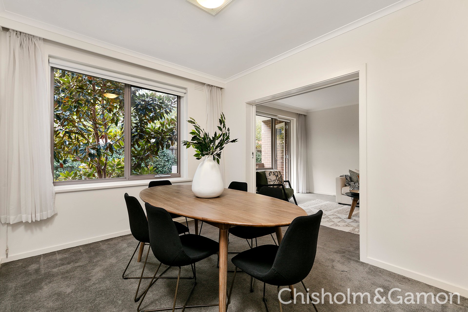 1/7 Dickens Street, Elwood image 3