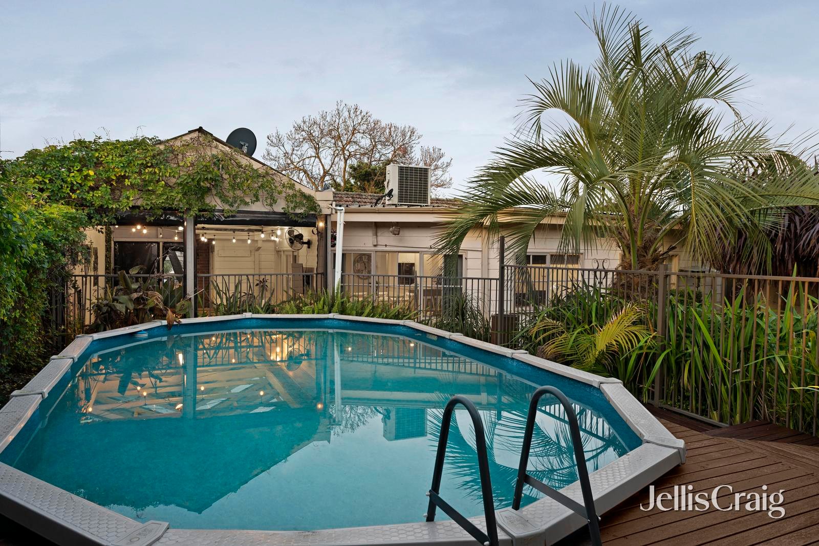 17 Dobson Avenue, Rosanna image 19