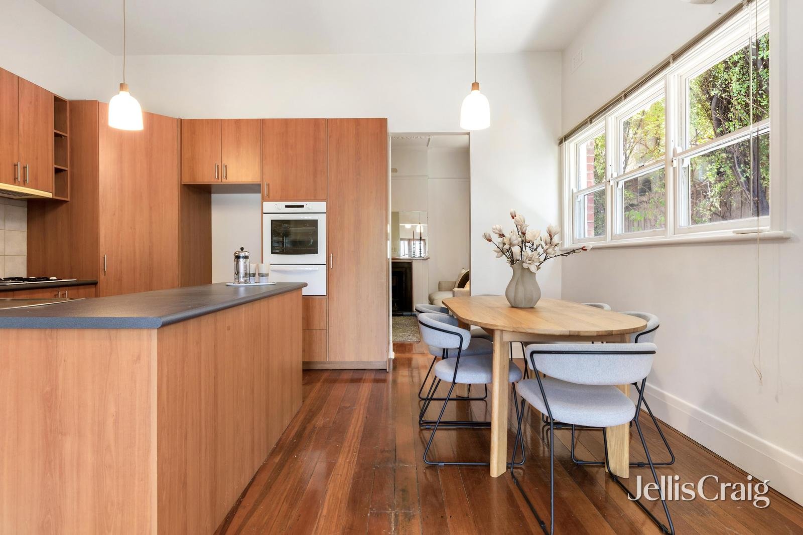 17 Docker Street, Elwood image 5