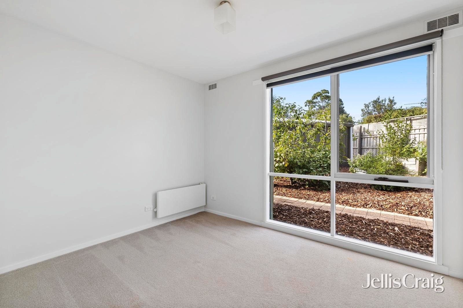 17 Dumossa Avenue, Rosebud image 16