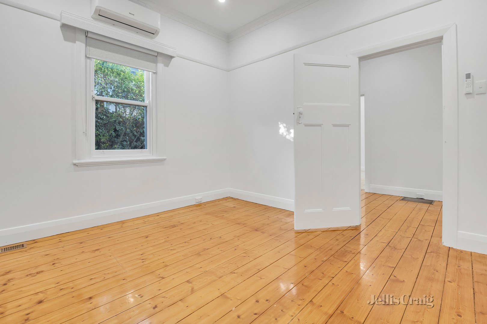 17 Dunstan Avenue, Brunswick image 8