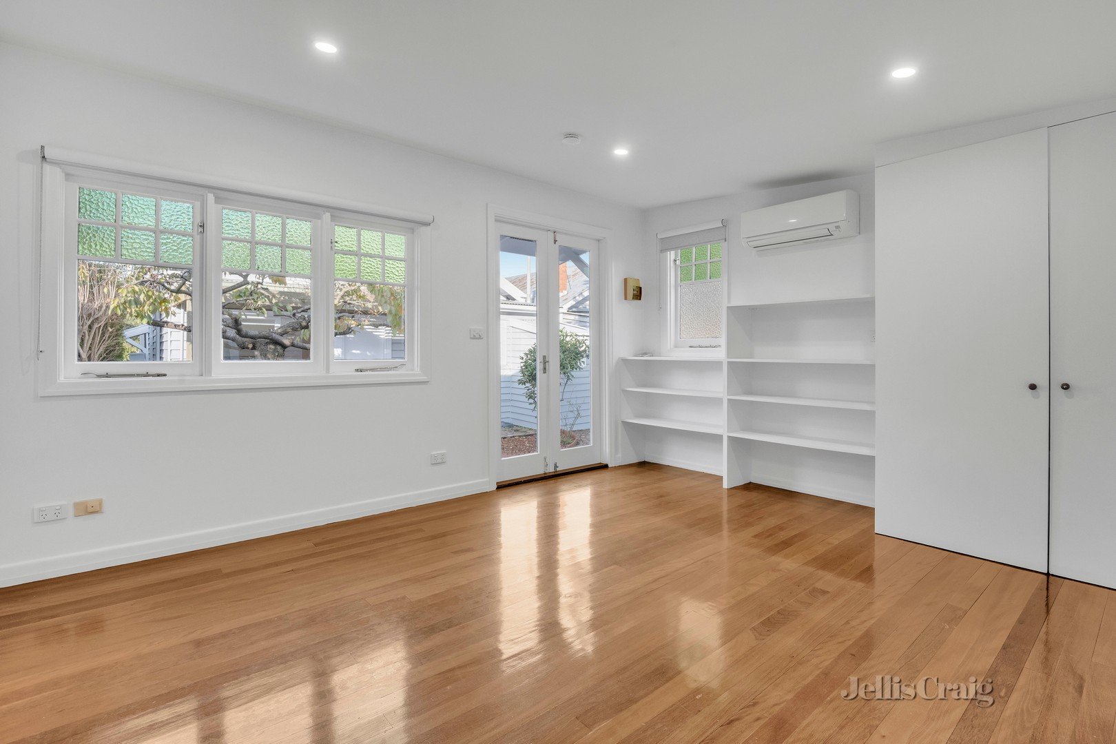17 Dunstan Avenue, Brunswick image 3