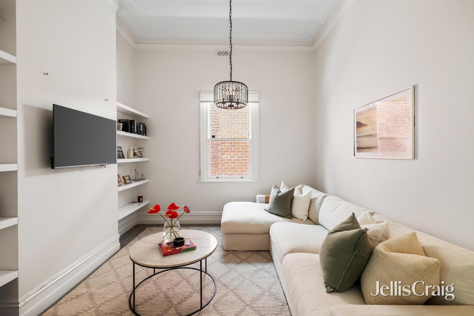 17 Eastbourne Street, Prahran image 2