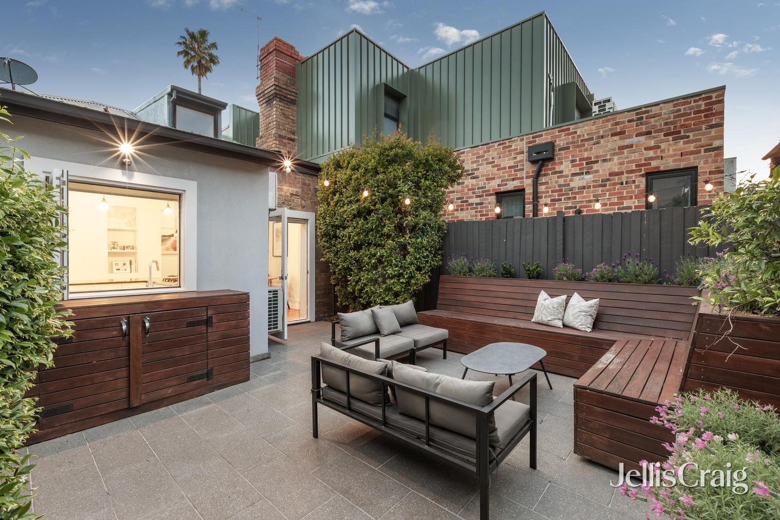 17 Eastbourne Street, Prahran image 7