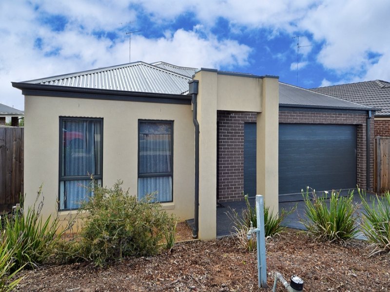 17 Ebbtide Drive, Leopold image 2