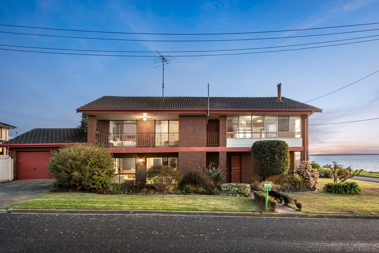 Property Gallery Thumbnail 3