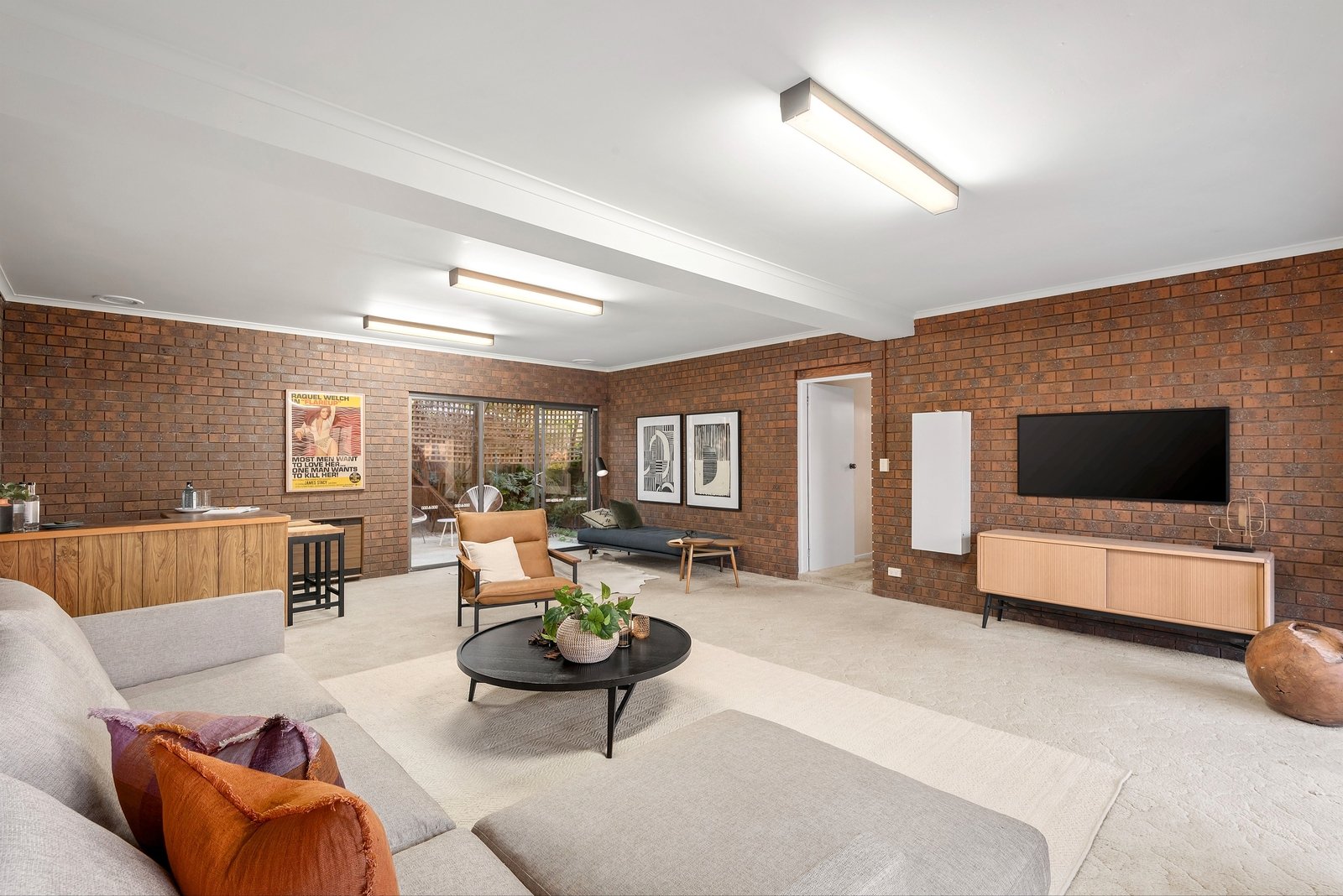 Property Gallery Thumbnail 15