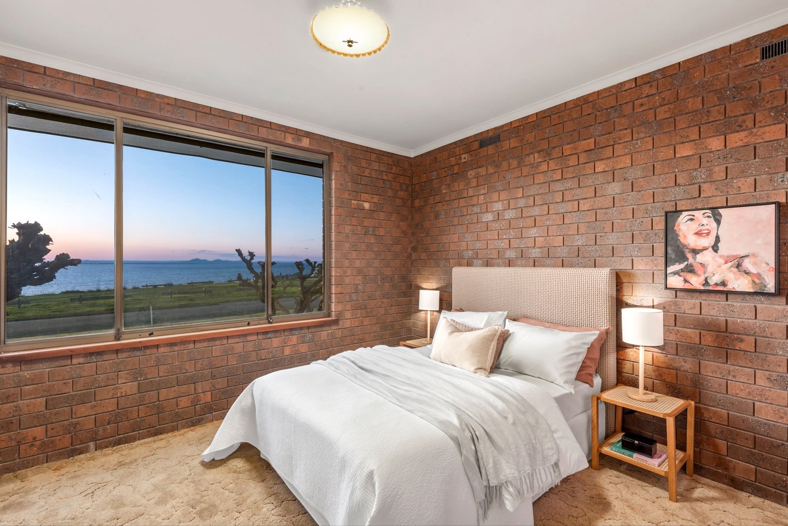 Property Gallery Thumbnail 16