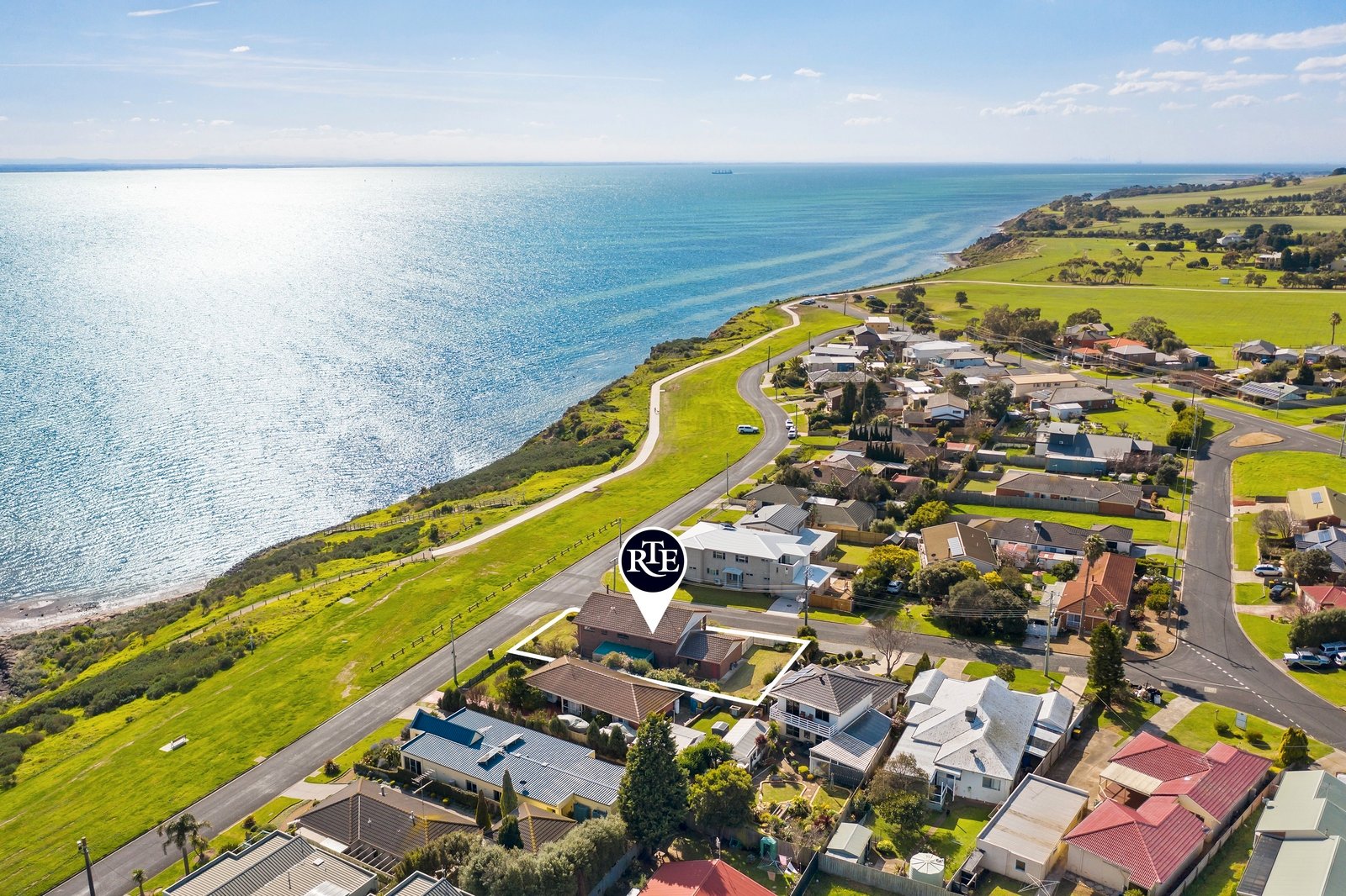 Property Gallery Thumbnail 24