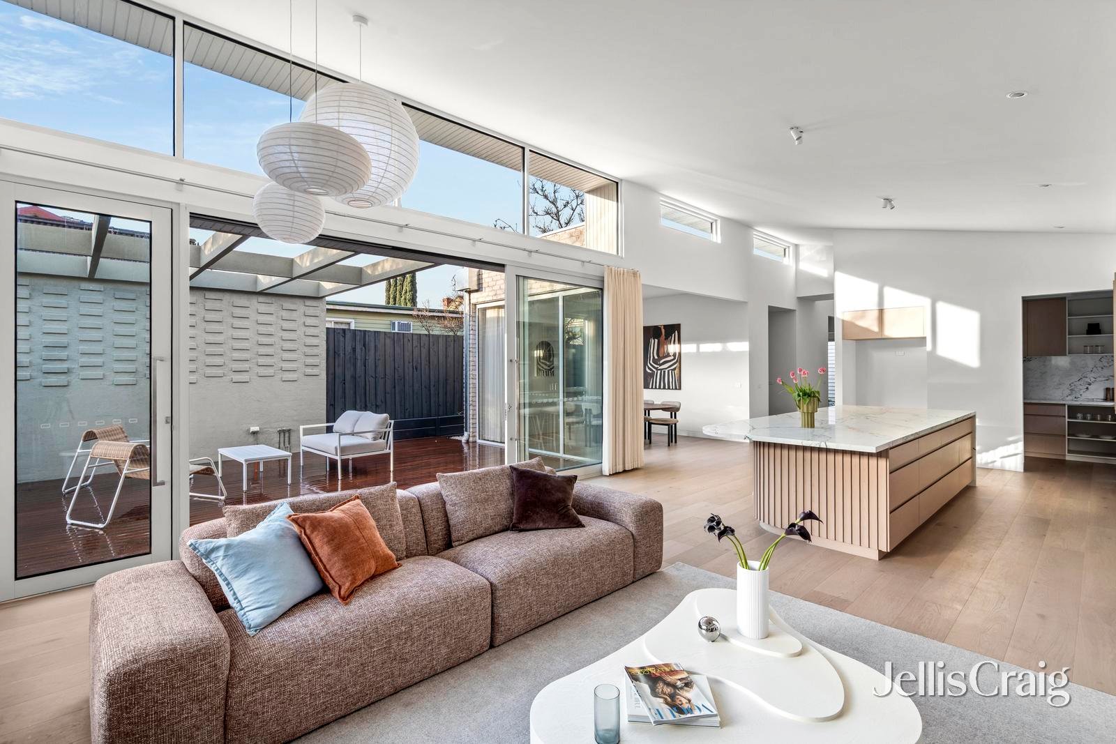 17 Edmends Street, Brunswick image 3