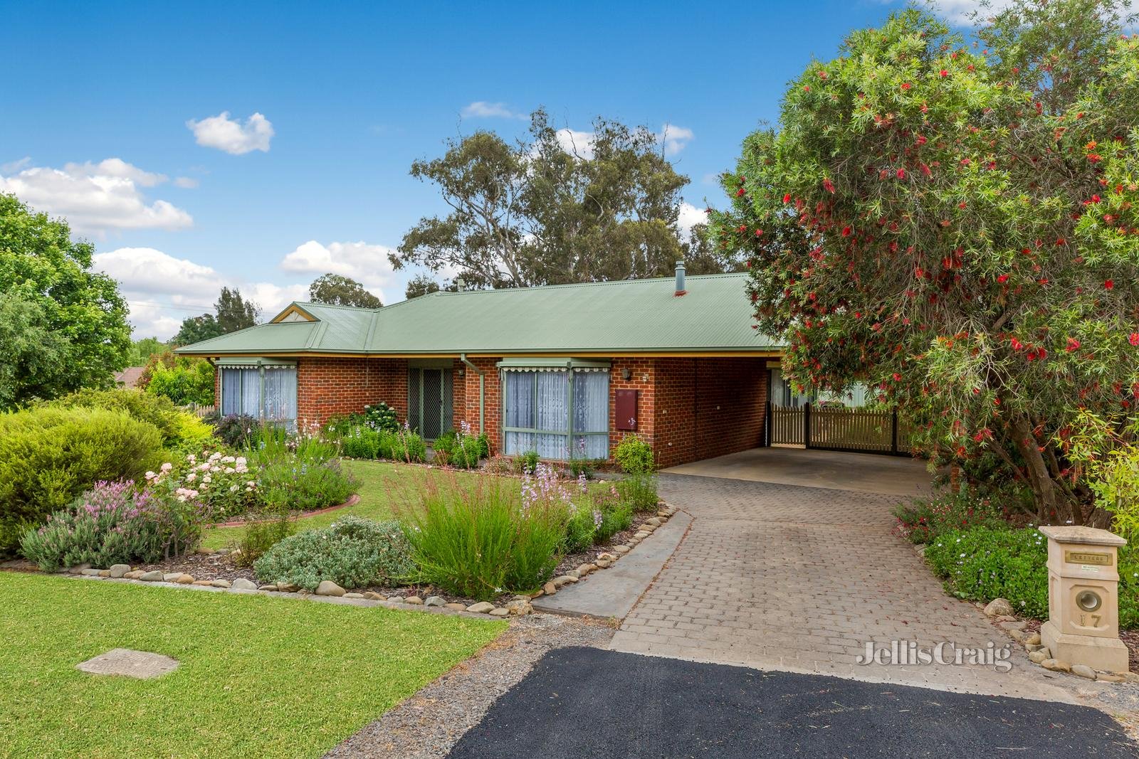 17 Eleanor Drive, Campbells Creek image 14