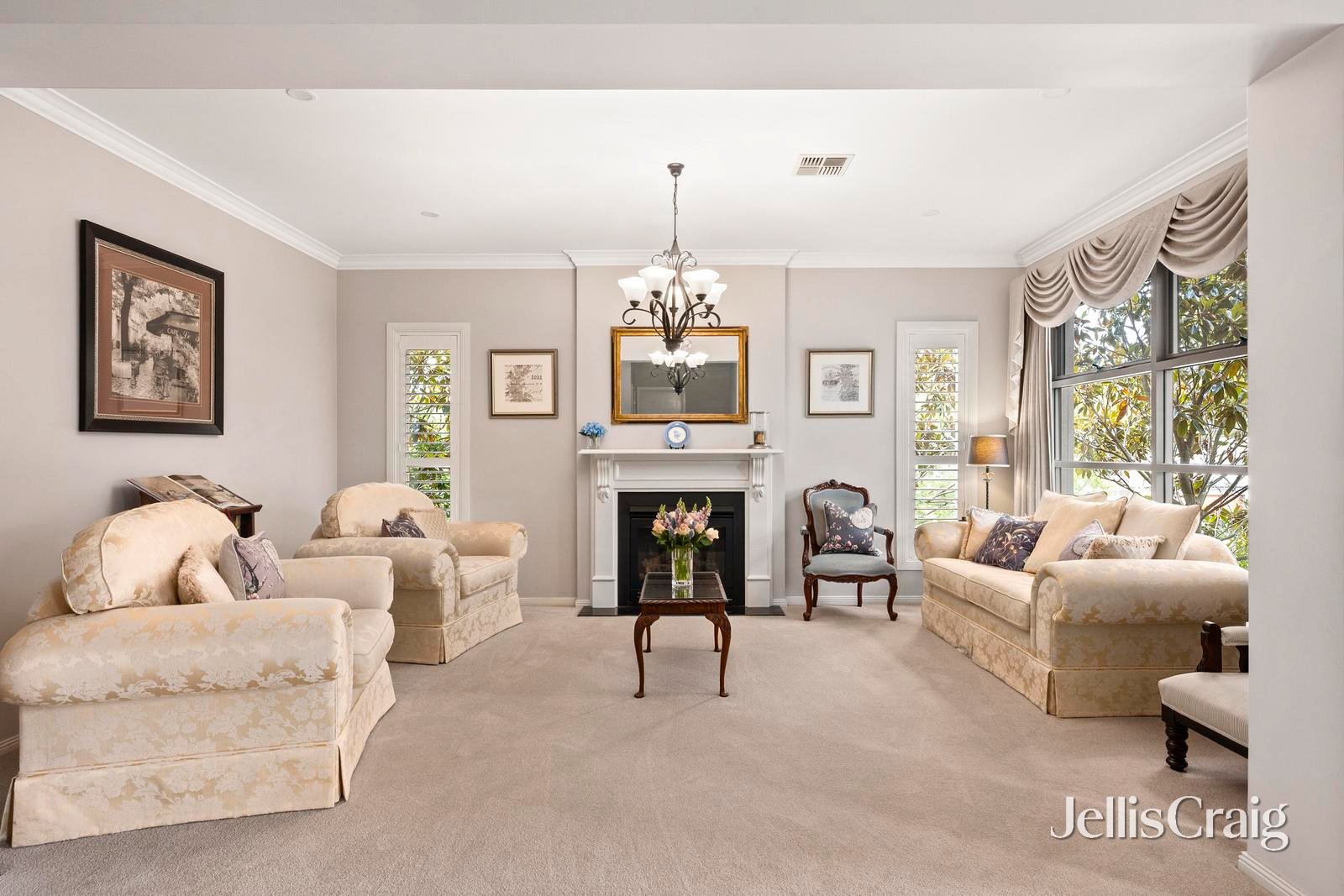 17 Empire Drive, Mooroolbark image 3