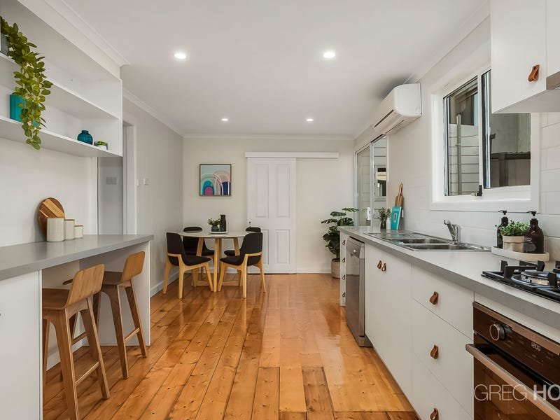 17 Erskine st, Albert Park image 3