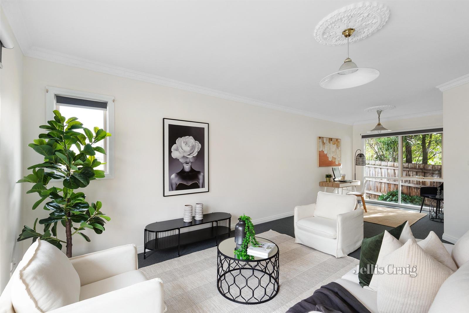 1/7 Ester Street, Greensborough image 2