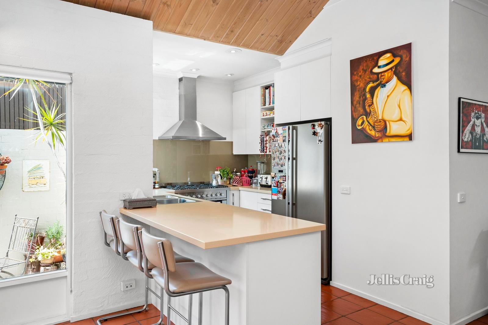 17 Fawkner Street, St Kilda image 3