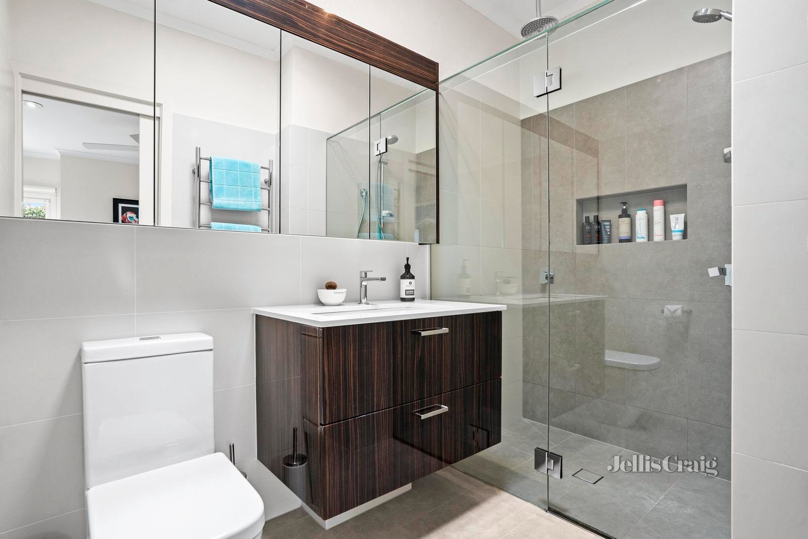 17 Fawkner Street, St Kilda image 7