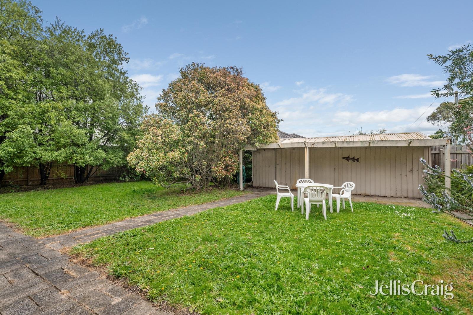 17 Fraser Street, Glen Waverley image 7