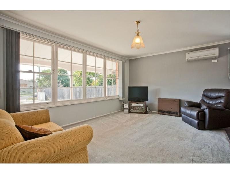 17 Frazer Avenue, Altona image 3