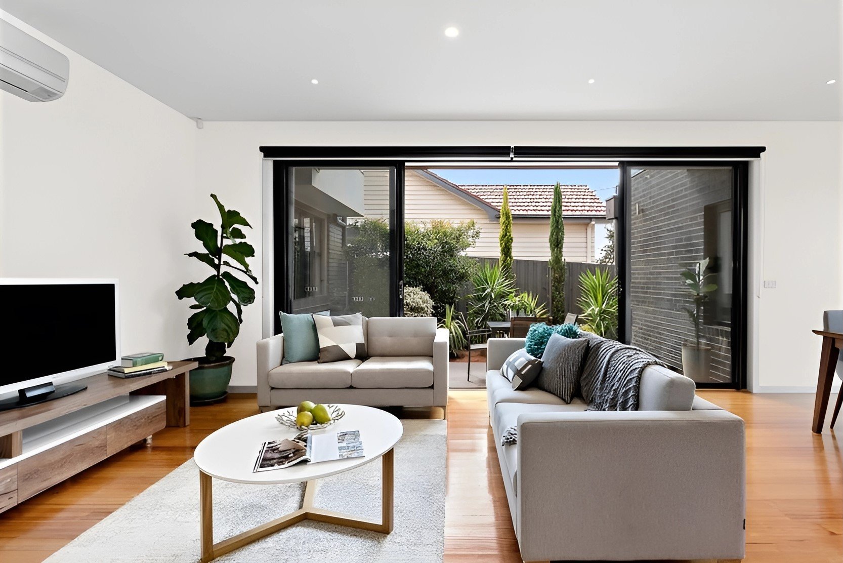 1/7 Gauntlet Road, Malvern East image 3