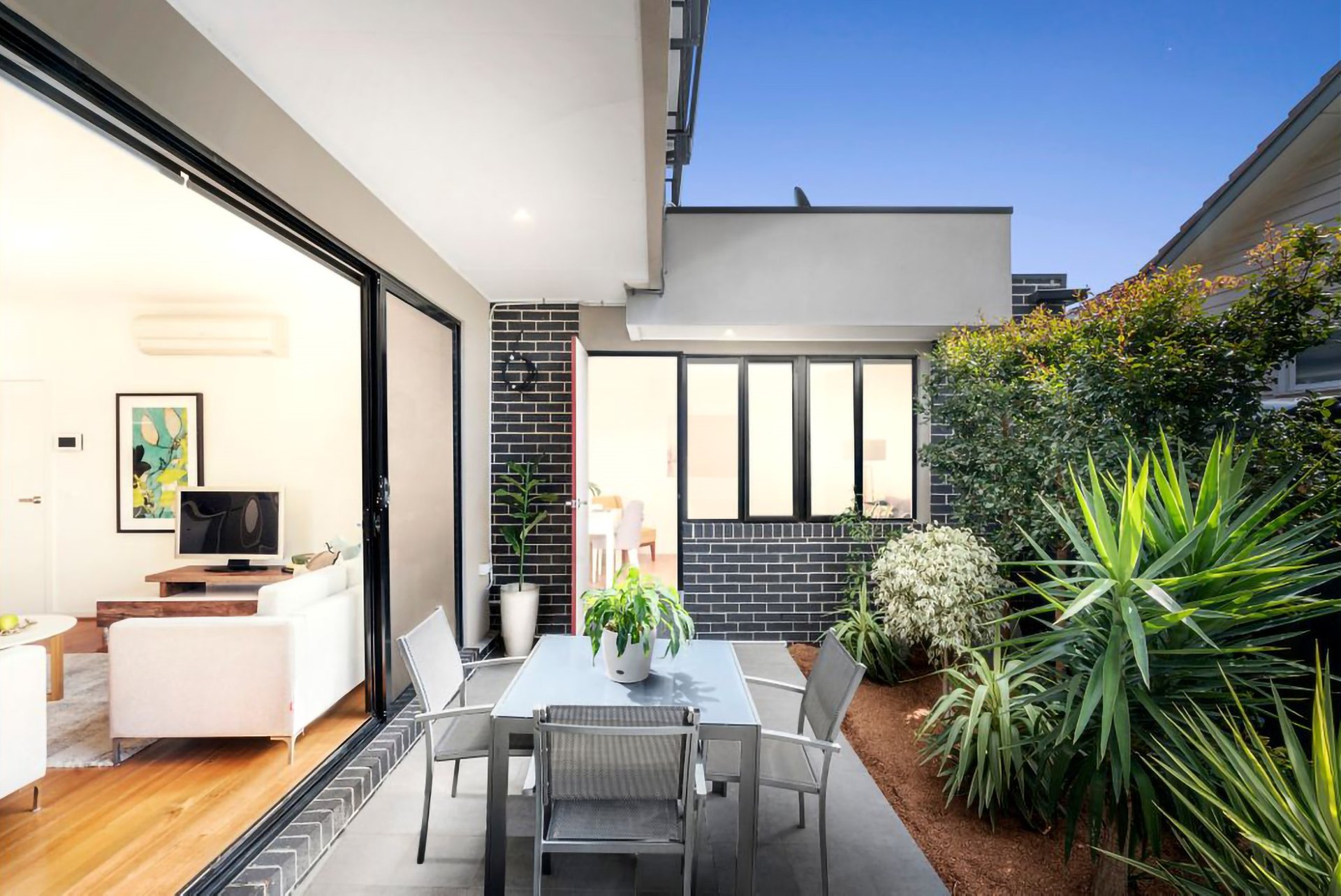 1/7 Gauntlet Road, Malvern East image 10