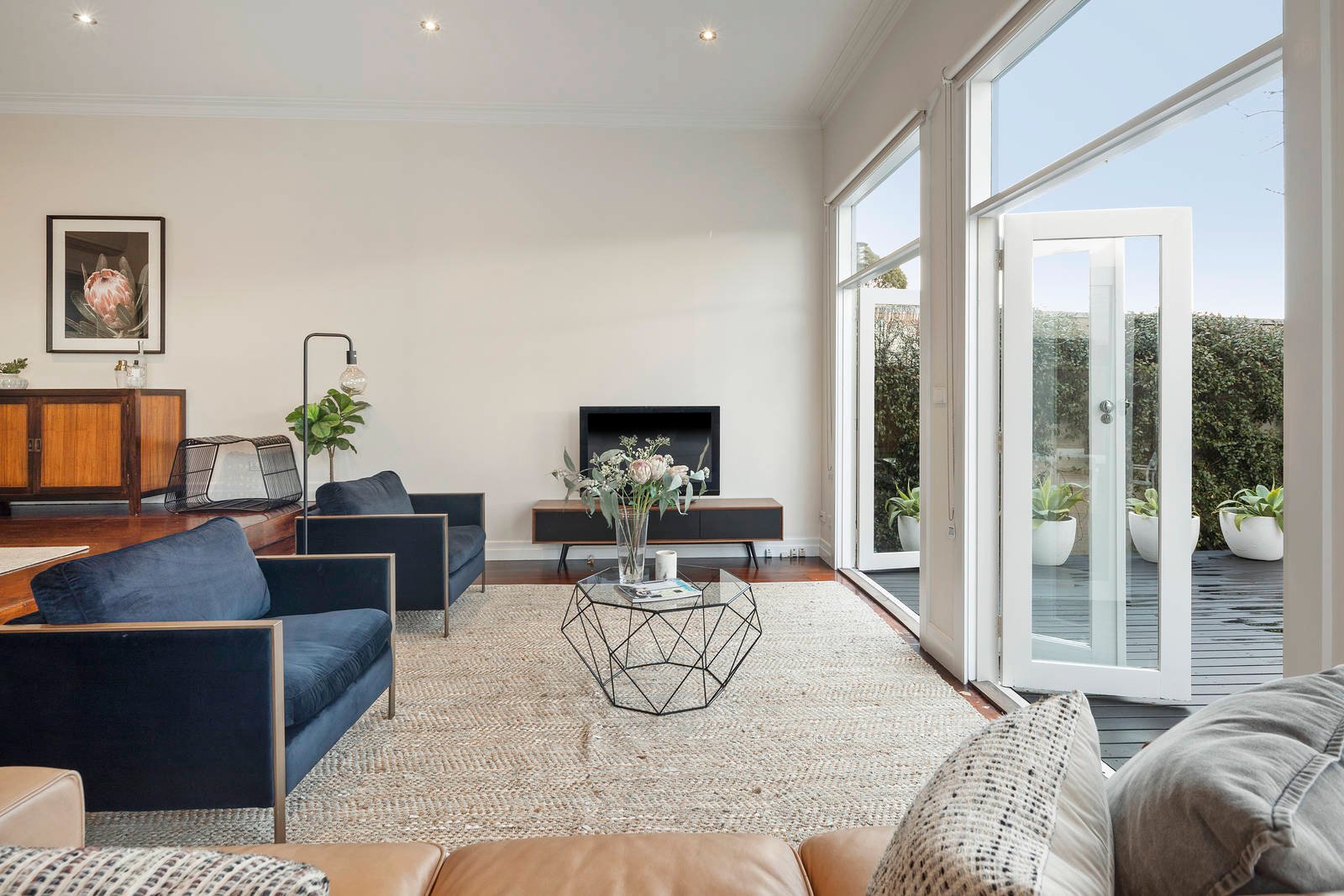 Property Gallery Thumbnail 7