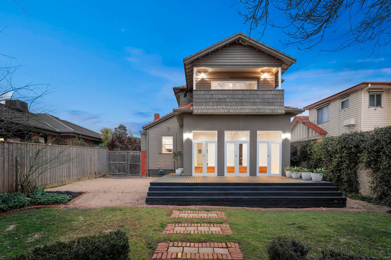Property Gallery Thumbnail 14