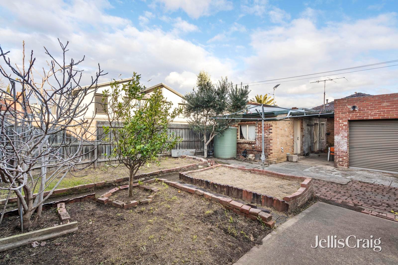17 Glenlyon Road, Brunswick image 12