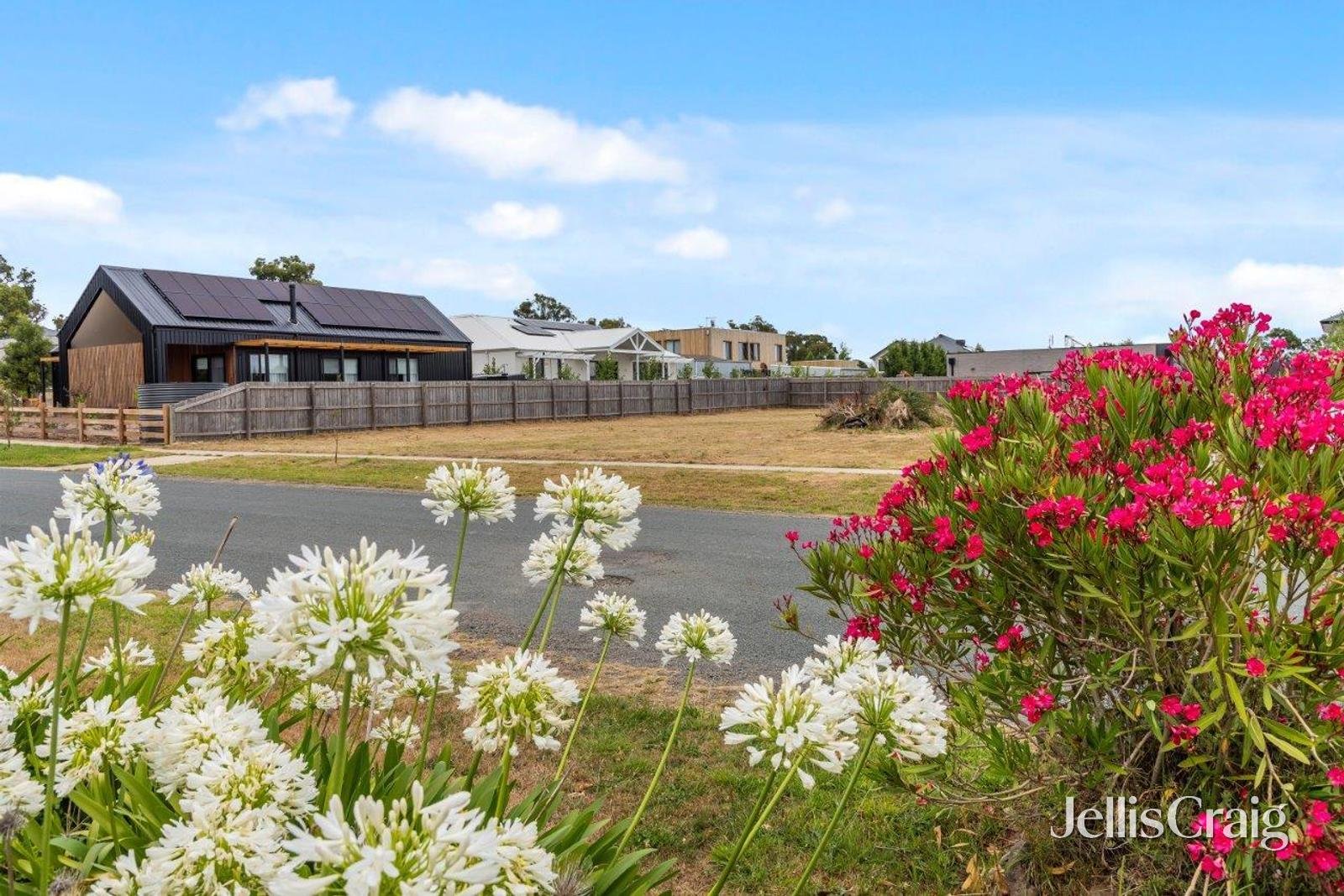 17 Goldies Lane, Woodend image 5