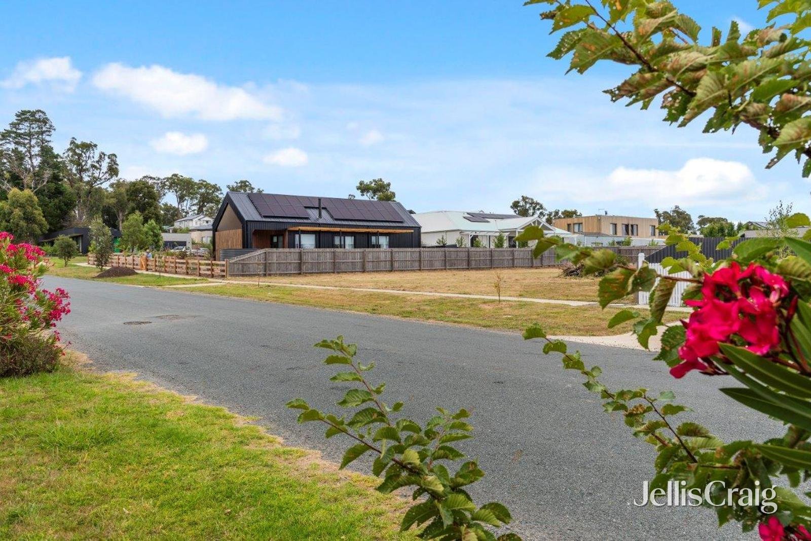 17 Goldies Lane, Woodend image 6