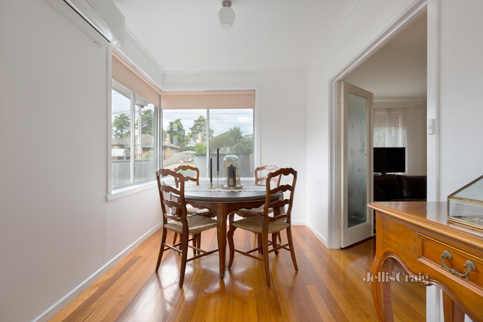 1/7 Golf Road, Oakleigh South image 3