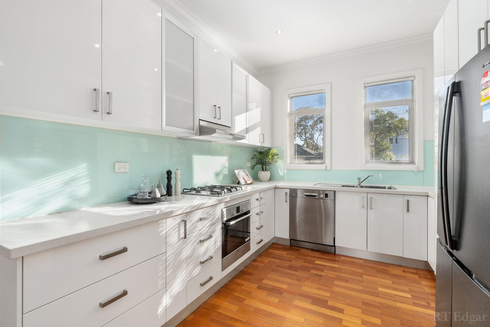 Property Gallery Thumbnail 6