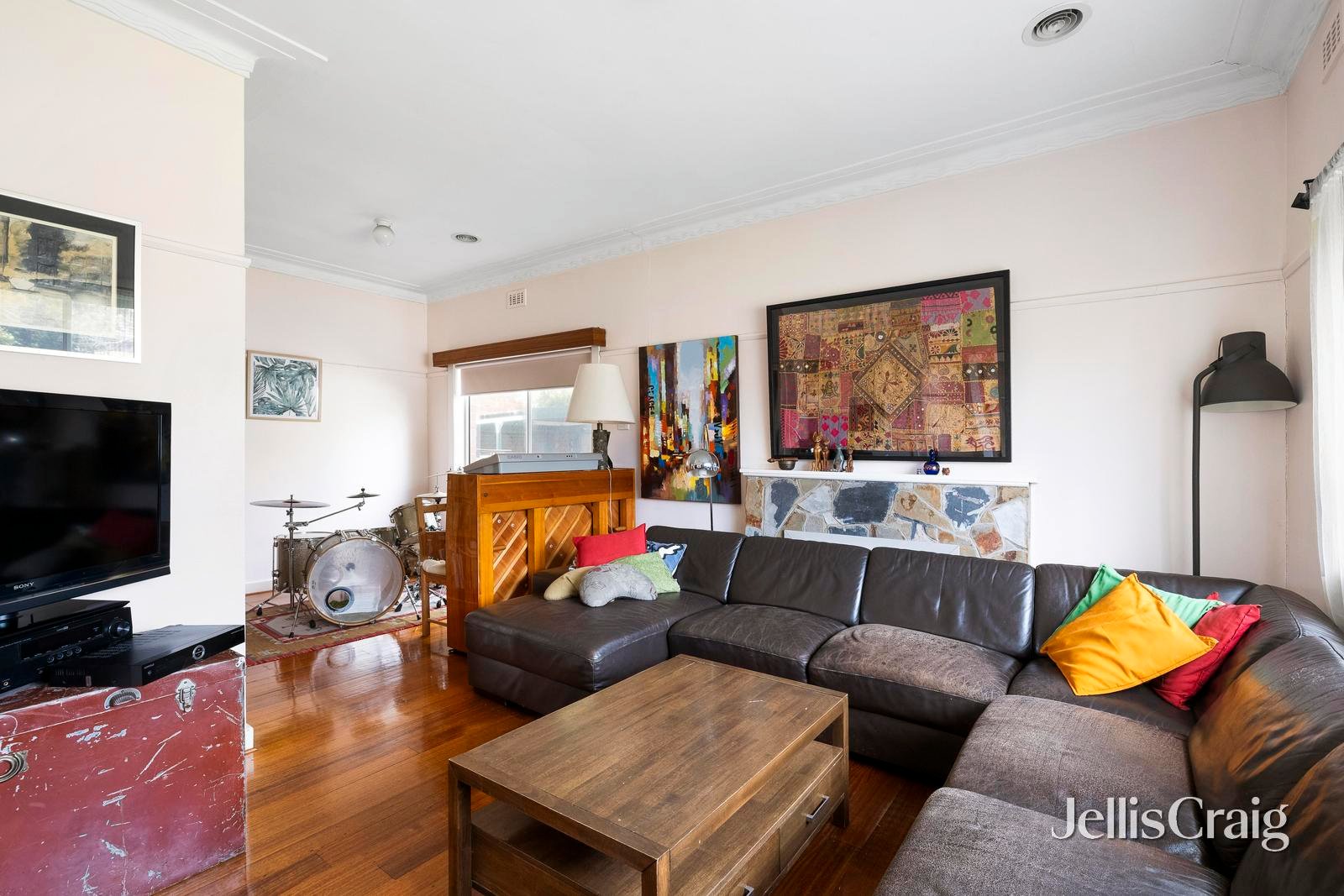 17 Grandview Grove, Carnegie image 4