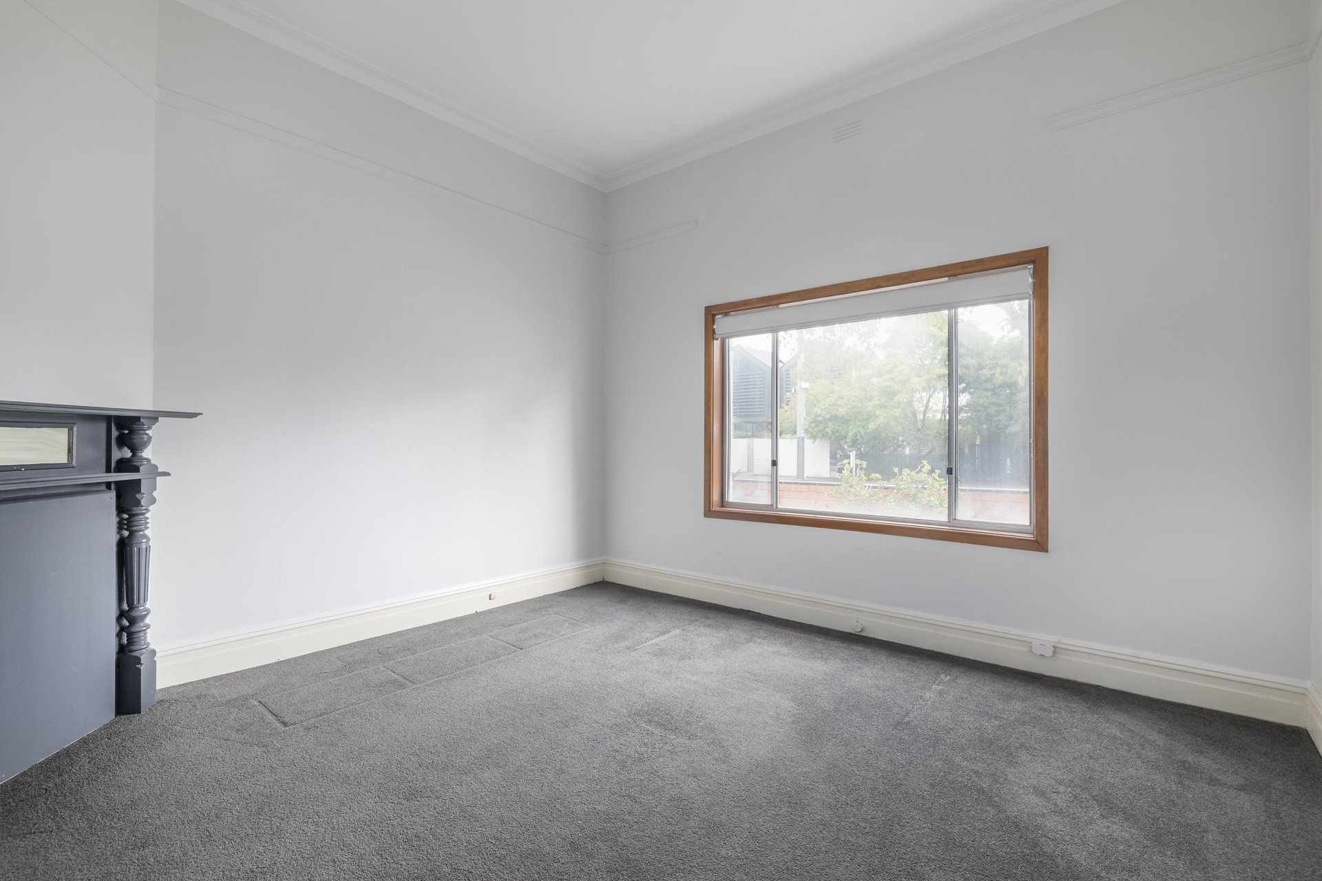 17 Green Street, Windsor image 5
