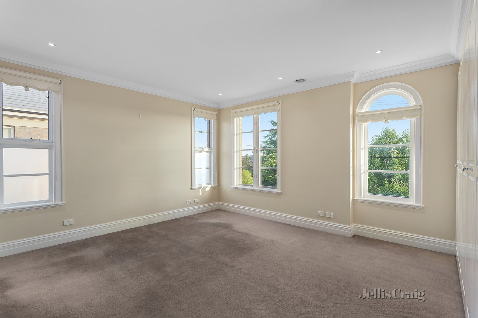 1/7 Hampshire Road, Doncaster image 7