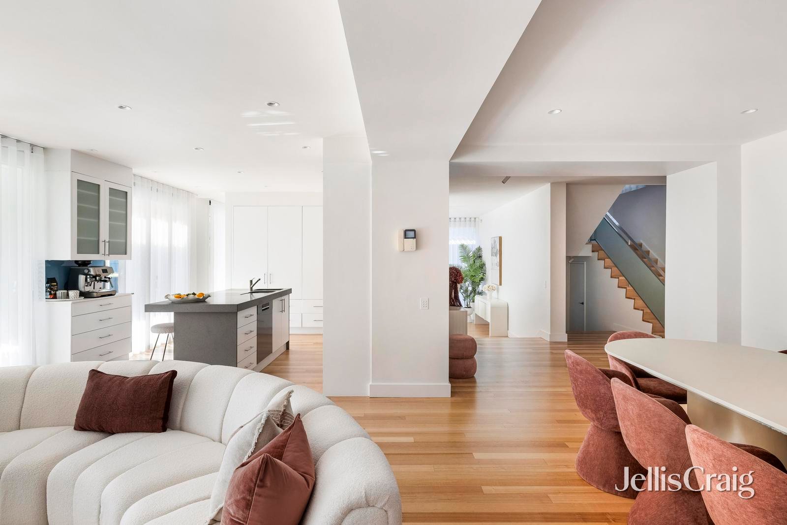 17 Hanby Street, Brighton image 10