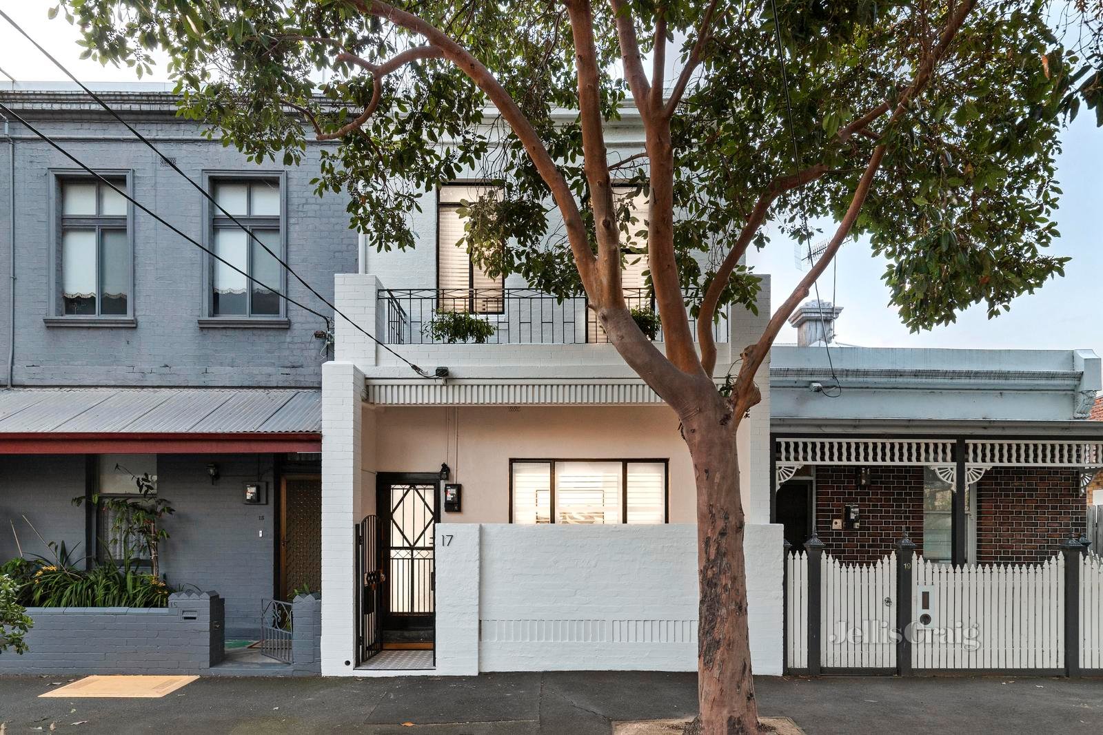 17 Heath Street, Port Melbourne image 1