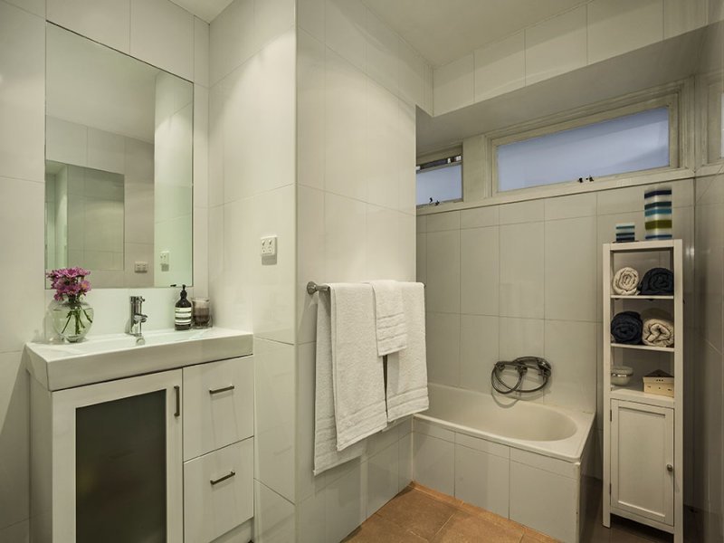 Property Gallery Thumbnail 7