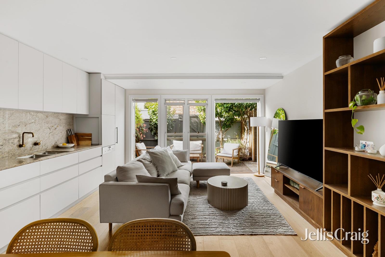 17 Herbert Street, Albert&nbsp;Park image 2