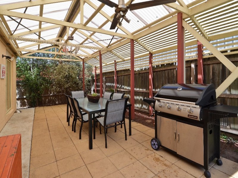 17 Herbert Street, Belmont image 7