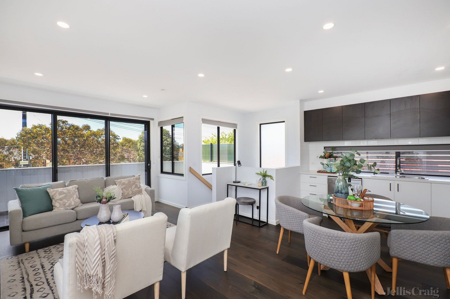 1/7 Highland Street, Kingsbury image 5