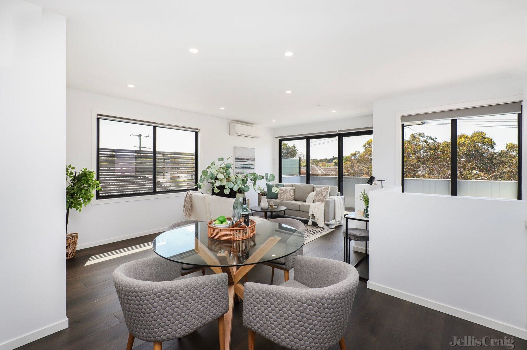 1/7 Highland Street, Kingsbury image 3