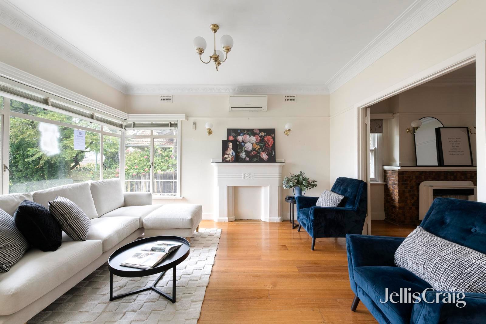 17 Hill Grove, Preston image 2