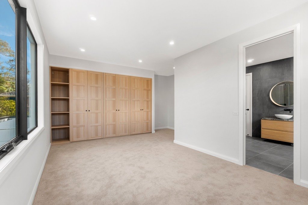 17 Hillcrest Court, Donvale image 5