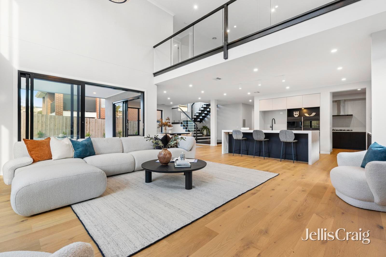 17 Hillside Road, Mount&nbsp;Waverley image 3