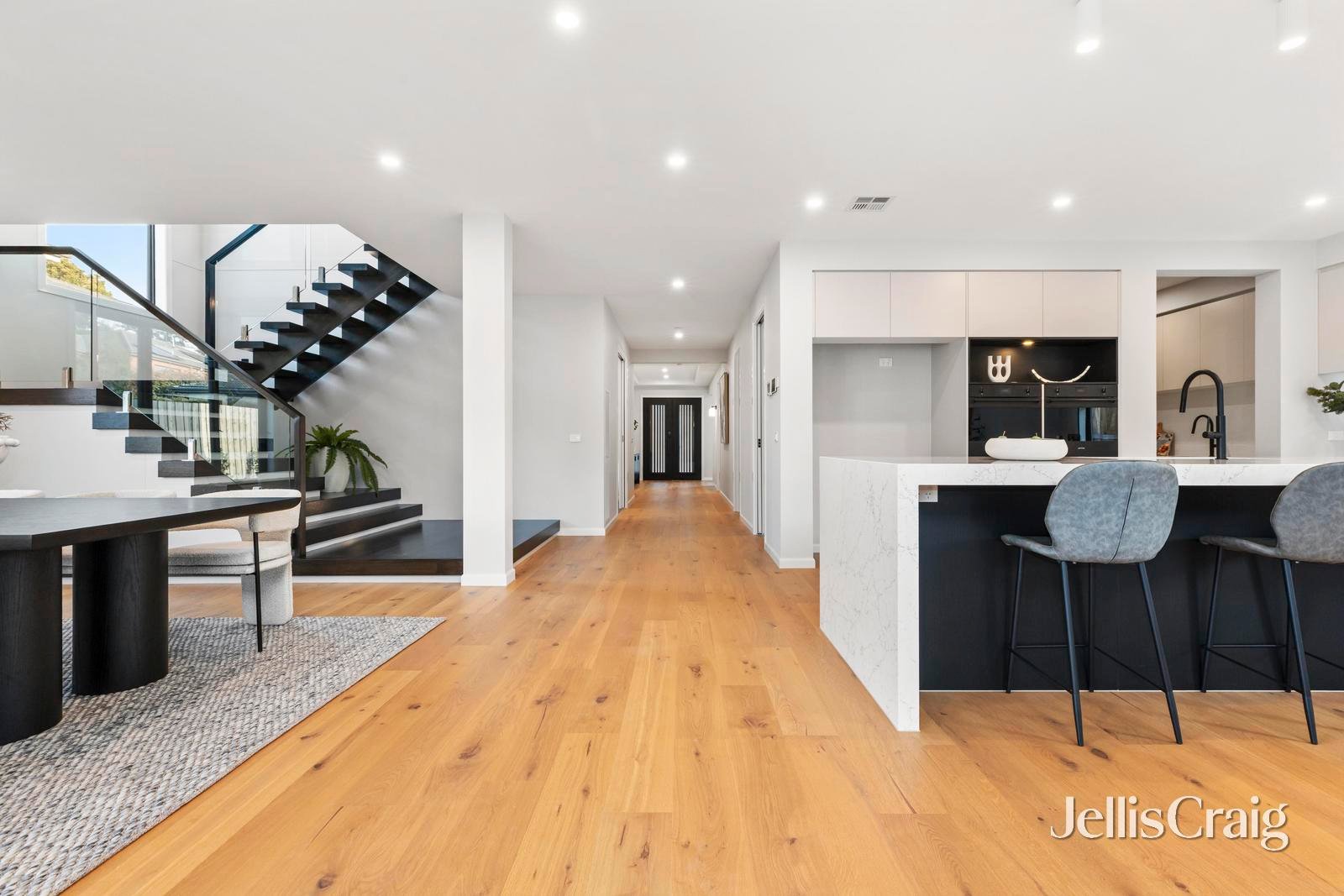17 Hillside Road, Mount&nbsp;Waverley image 6