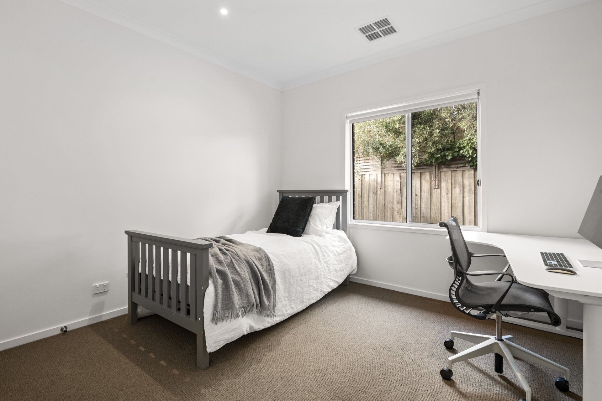 17 Hiskens Street, Sorrento image 13