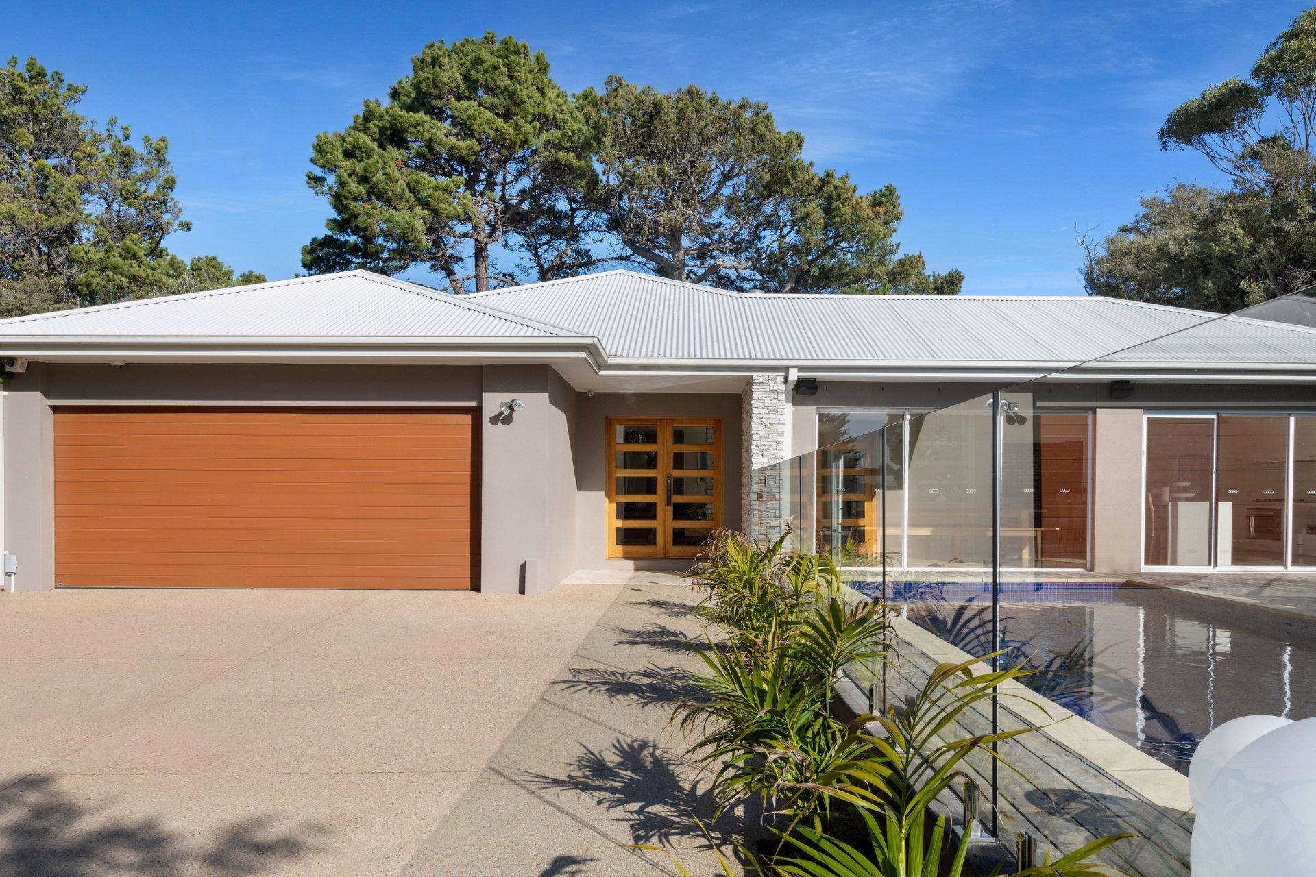 17 Hiskens Street, Sorrento image 2