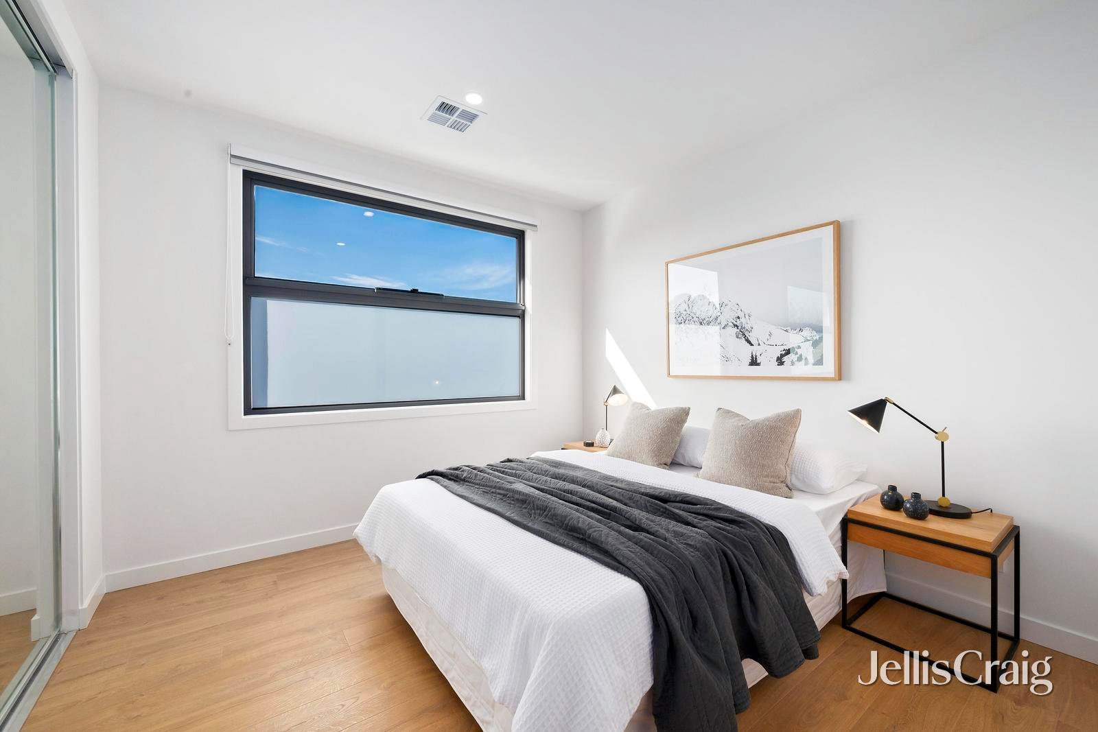 17 Hobart Street, Bentleigh image 13