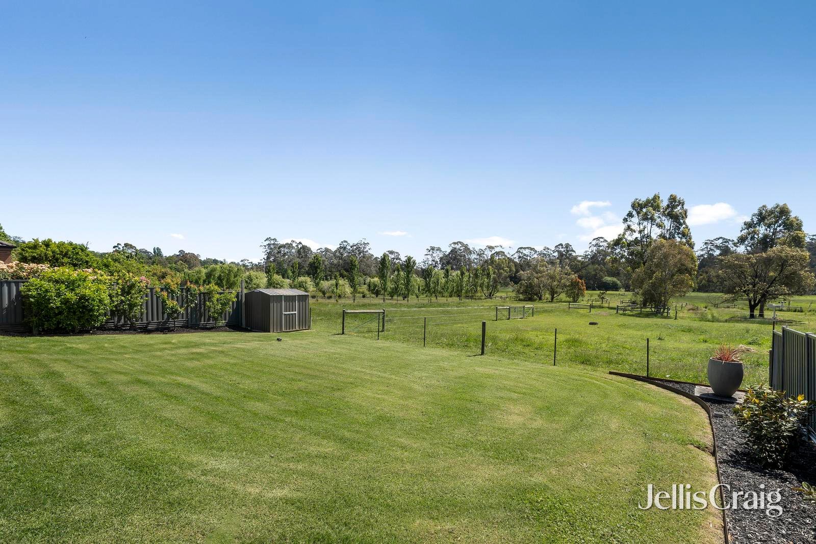17 Holland Street, Healesville image 21