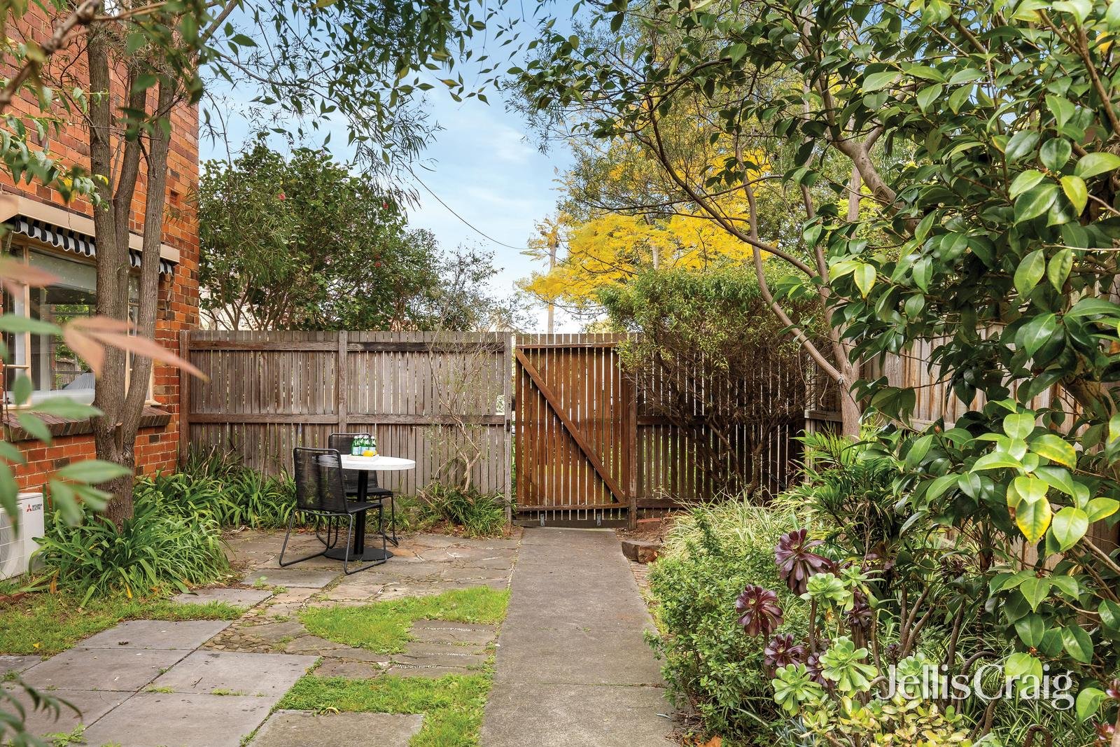 1/7 Homebush Crescent, Hawthorn East image 8